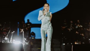 GASTROANTEP'İN ÜÇÜNCÜ GÜNÜ DERYA ULUĞ'LA RENKLENDİ