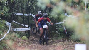 Kocaeli'de Uluslararası Dağ Bisikleti Kupası Yarışları start aldı