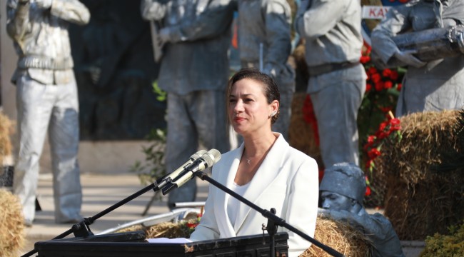 KURTULUŞ GÜNÜNDE FİLİZ BAŞKAN'DAN DİKKAT ÇEKEN KONUŞMA