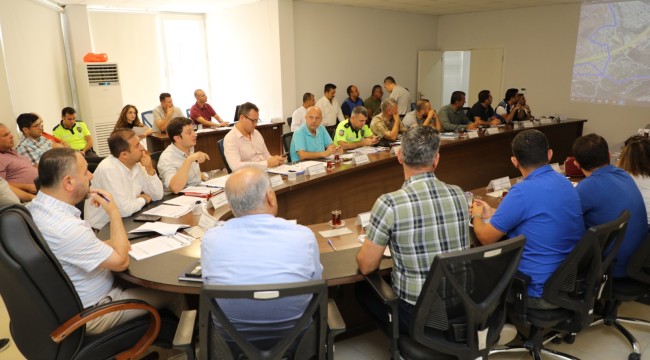 ÖĞRENCİ VE PERSONEL SERVİSLERİ İÇİN PLAKA SAYISI ARTTIRILACAK