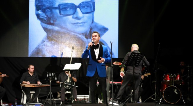 "SANAT GÜNEŞİ" ZEKİ MÜREN, VEFATININ 27'NCİ YIL DÖNÜMÜNDE BODRUM'DA ANILDI