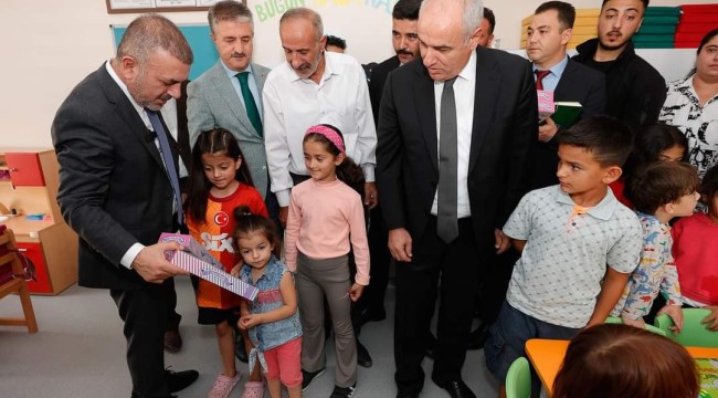 SİNCAN BELEDİYESİ MENEKŞE KREŞİ TÖRENLE HİZMETE AÇILDI