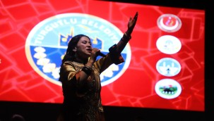 Turgutlu'da Yörük ve Selendi Gecesi Renkli Geçti 