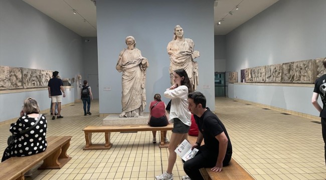 Türkiye, İngiltere müzelerindeki Anadolu'ya ait eserlerin iadesi için devrede