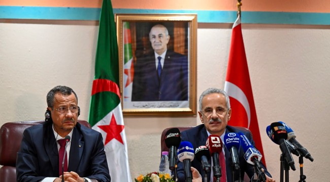 ULAŞTIRMA VE ALTYAPI BAKANI ABDULKADİR URALOĞLU CEZAYİR'DE…