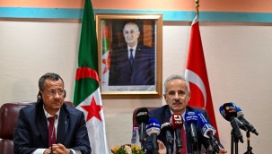 ULAŞTIRMA VE ALTYAPI BAKANI ABDULKADİR URALOĞLU CEZAYİR'DE…