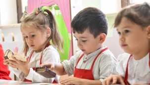 Yap Oyna Kendi Oyuncağını Tasarla