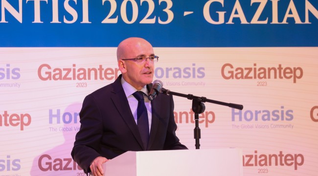 - BAKAN ŞİMŞEK, HORASIS TOPLANTISINDA EKONOMİ DERSİ VERDİ!