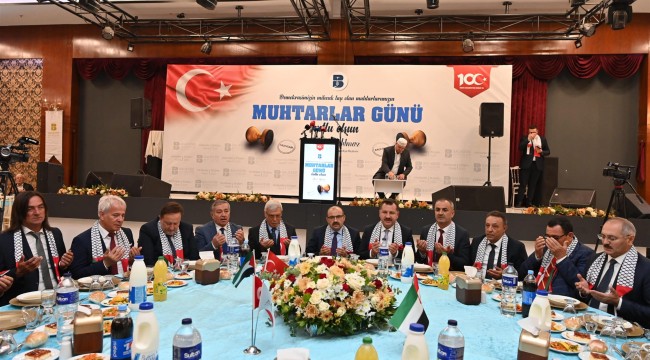  Başkan Yücel Yılmaz 20 ilçenin muhtarlarıyla bir araya geldi