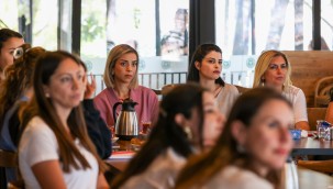 - Buca Belediyesi dayanışmaya ev sahipliği yaptı