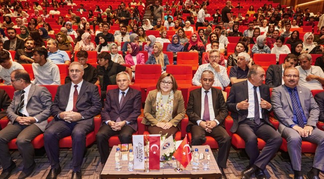 - BÜYÜKŞEHİR, AHİLİK RUHUNU ANLAMAK VE YAŞATMAK İÇİN PANEL DÜZENLEDİ