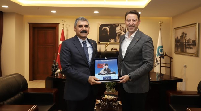 "DİSK GENEL İŞ SENDİKASIGENEL BAŞKAN'I BANDIRMA'DA"