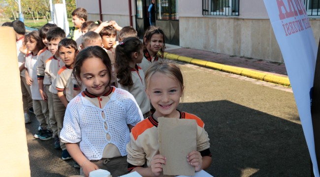 Kâğıt Müzesi'nin Köy Okulları Projesi devam ediyor