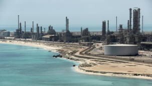 Suudi Arabistan, petrol üretimi kesintisini sürdürecek