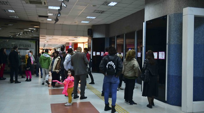 ANKARA BBÜYÜKŞEHİR BELEDİYESİNDEN 25 KASIM KADINA YÖNELİK ŞİDDETE KARŞI FARKINDALIK SERGİSİ