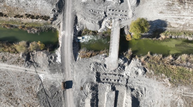 ANKARA BÜYÜKŞEHİR BELEDİYESİ MENFEZ VE DERE GEÇİŞ KÖPRÜSÜ ÇALIŞMALARINI SÜRDÜRÜYOR