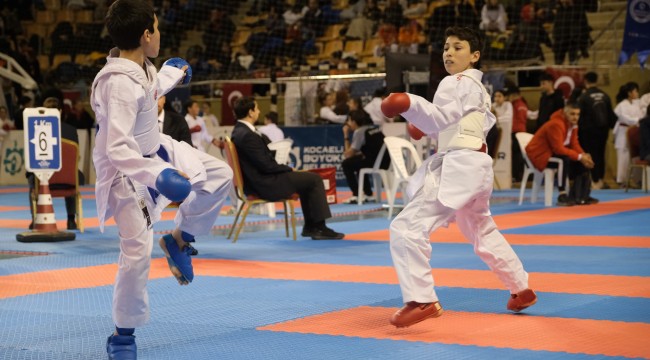   'Sporun Başkenti Kocaeli'de karate coşkusu
