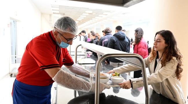 Uşak Üniversitesinden Çölyak Hastası Öğrenciler ve Personele Glütensiz Yemek