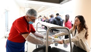 Uşak Üniversitesinden Çölyak Hastası Öğrenciler ve Personele Glütensiz Yemek