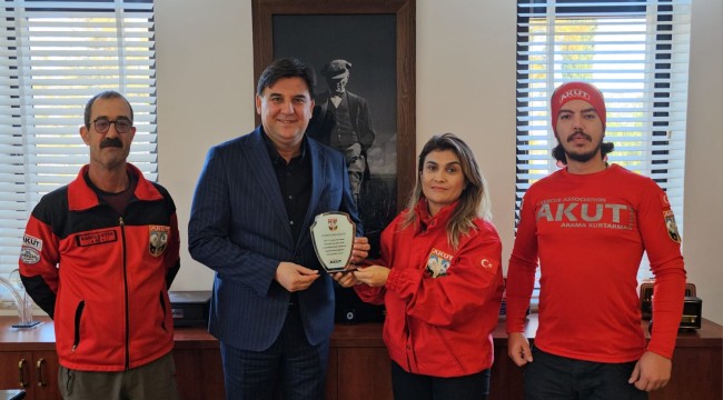 AKUT Fethiye'den, Başkan Karaca'ya teşekkür ziyareti