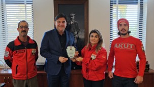 AKUT Fethiye'den, Başkan Karaca'ya teşekkür ziyareti