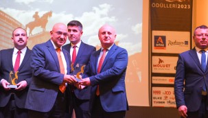 Başkan Murat Köse'ye Bir Ödül Daha