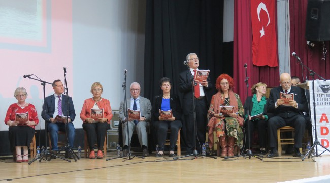 FOÇA'DA TÜRK KADININA SEÇME VE SEÇİLME HAKKI VERİLİŞİNİN 89. YIL DÖNÜMÜ ANILDI 