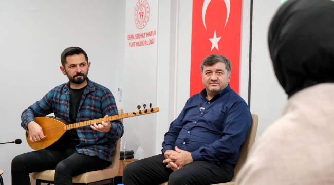 GENÇLERİN BAŞKANI ŞENLİKOĞLU YİNE ÖĞRENCİLERLE BULUŞTU "SİZLERLE BİRLİKTE OLMAKTAN ÇOK MUTLUYUM"