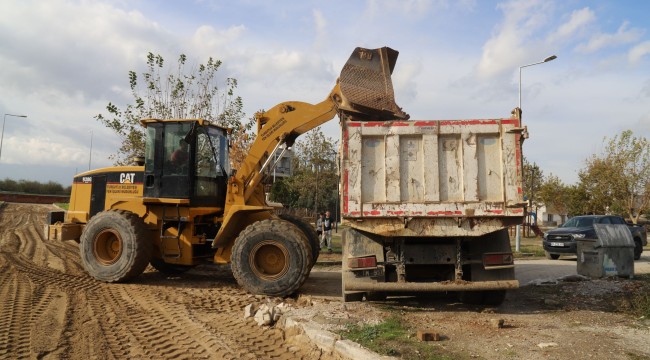 Turgutlu Belediyesi Ekipleri Üstyapı Çalışmalarıyla Kentin Her Noktasını Yeniliyor