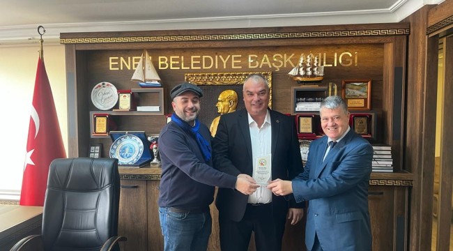 TYBB Edirne Şubesi'nden Özkan Günenç'e teşekkür plaketi