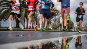 13. Uğur Mumcu'yu Anma Koşusu Kartal'da Yapıldı