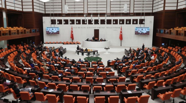 Çalışma hayatıyla ilgili düzenlemeler içeren kanun teklifi Genel Kurul'da