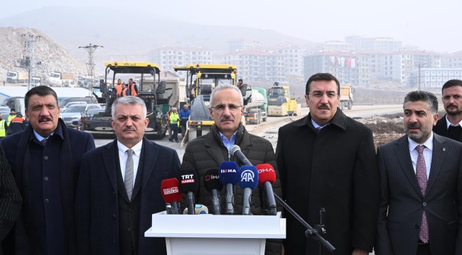 DEPREM KONUTLARININ YOLLARI HAZIR