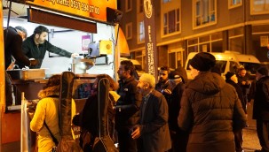 Kartal Belediyesi'nden Kandil Simidi ve Hayır Lokması İkramı