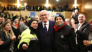 Kazım Kurt'tan belediye personeline yüzde 65 zam