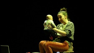 'NEDEN YAZAR OLAMADIM' KÜÇÜKÇEKMECE'DE SEYİRCİYLE BULUŞTU