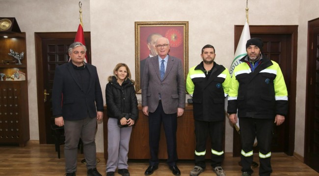 Odunpazarı Belediyesi personelinden örnek davranış