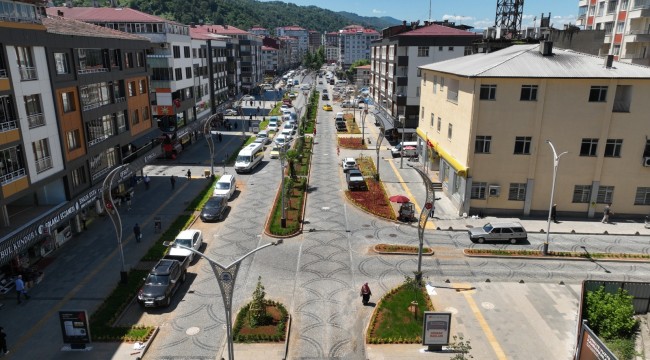 Of Atatürk Bulvarı bambaşka bir görünüm kazandı