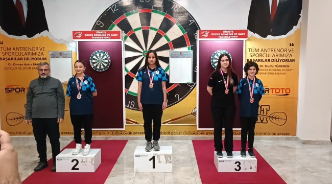 PAMUKKALE BELEDİYESPORLU DARTÇILARDAN 18 MADALYA