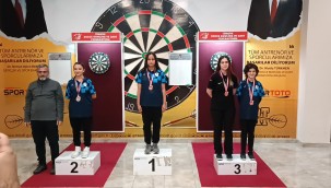 PAMUKKALE BELEDİYESPORLU DARTÇILARDAN 18 MADALYA