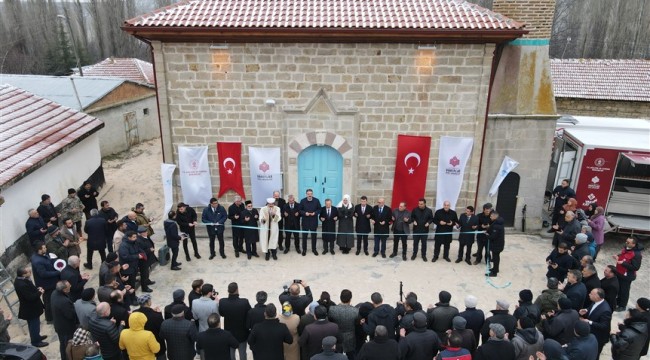 Tarihi Camii Cuma Namazıyla İbadete Açıldı