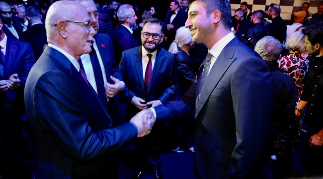 TOSFED'ten Başkan Kurt'a ödül