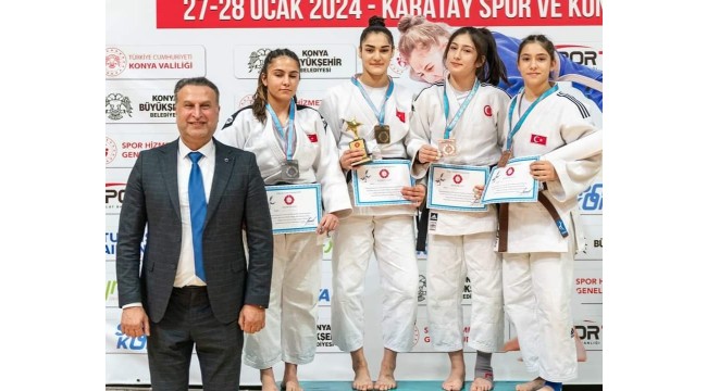 YUNUSEMRE'NİN ÜMİTLERİ KONYA'DAN ÜÇ MADALYA İLE DÖNDÜ