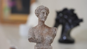 'Zemheride' Karma Sergisi, Kartallı Sanatseverler ile Buluştu