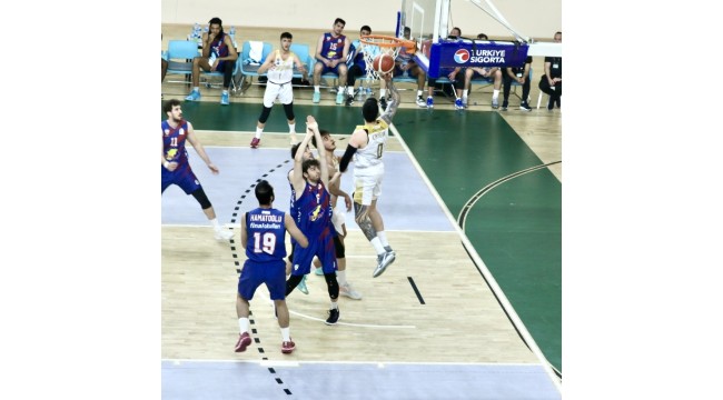 CARETTALAR GALİBİYETİ DİZİSİNİ SÜRDÜRÜYOR