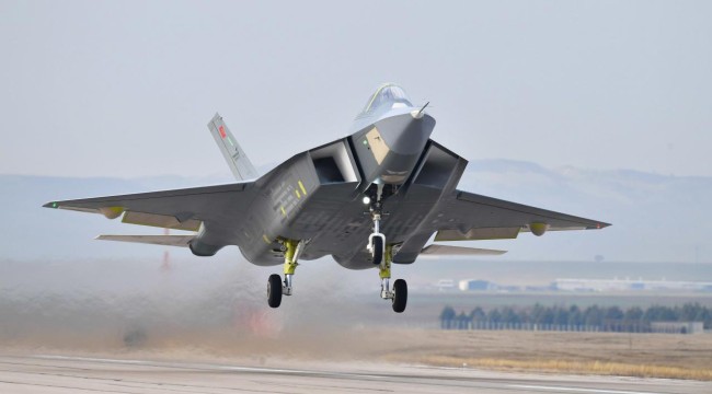 Dünya basınında milli muharip uçağı KAAN'a ilgi ve övgü devam ediyor