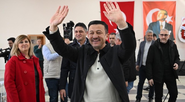 Hamza Dağ, İzmir'de STK temsilcileriyle buluştu