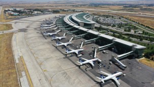 HAVA YOLU YOLCU TRAFİĞİNDE REKOR ARTIŞ