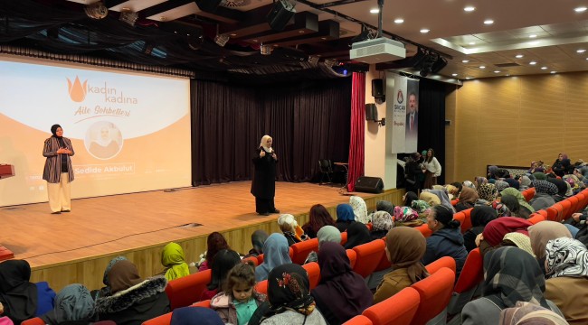 KADIN KADINA AİLE SOHBETLERİ SEDİDE AKBULUT'U AĞIRLADI