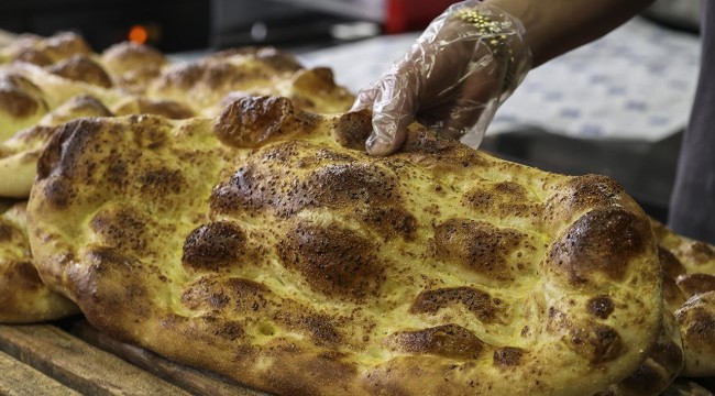 Ramazanın ilk iftarı bugün yapılacak